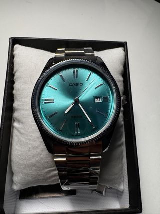Reloj Casio 1302 Azul turquesa