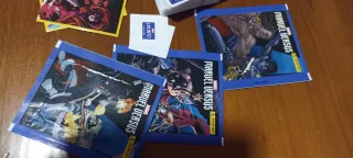 Lote de Marvel Versus Panini + tazos y otros