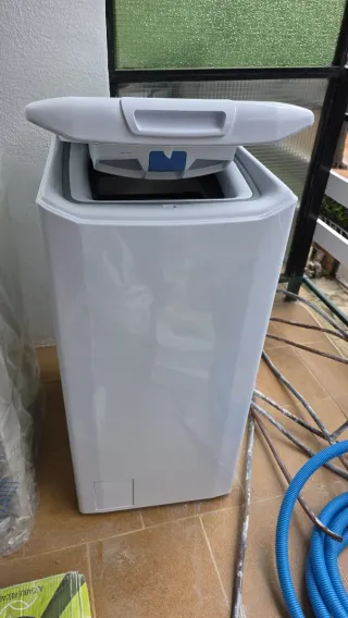 Se VENDE EN CUNIT. Lavadora Otsein OT26LET/1-37.