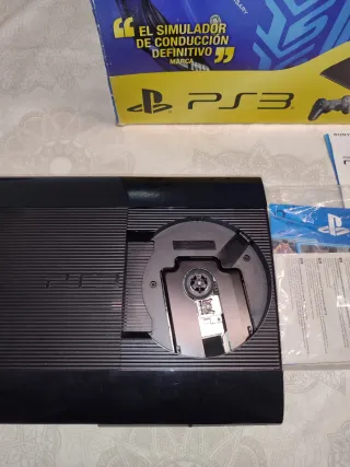 Consola PS3 Super Slim Negra 500GB + Juegos
