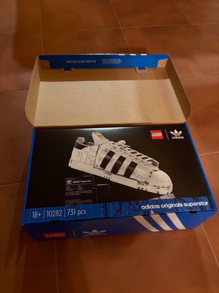 LEGO Adidas Originals Superstar 10282