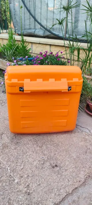 Cajón de moto