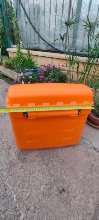 Cajón de moto