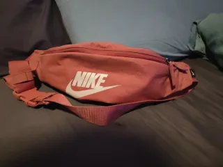 Riñonera Nike Rosa y Blanca