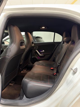 Mercedes-Benz Clase A200 AMG AUT.