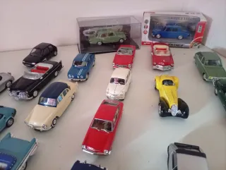 Colección coches miniatura acero hacepto cambio