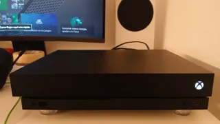Xbox One X 1TB Nero