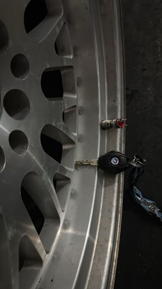 Japan Racing JR10 Llantas