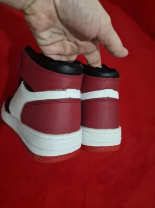 Zapatillas deportivas altas talla 39