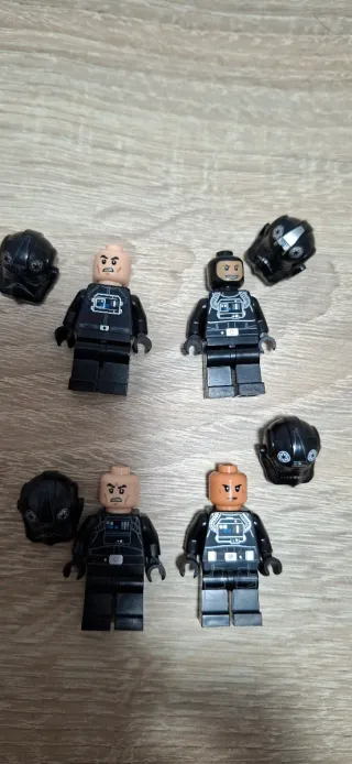 Lego Star Wars 4 Pilotos Tie Fighter