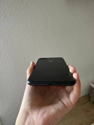 iPhone 7 Plus Negro