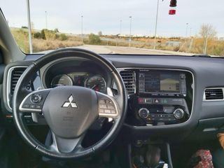 Mitsubishi Outlander PHEV 2.0 Kaiteki 4WD