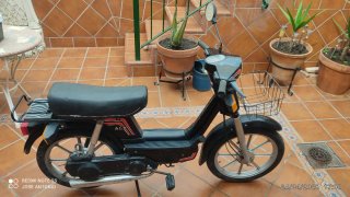 Vespino ALX Negra y Plateada