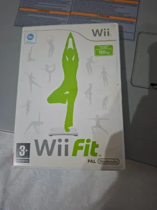Tabla Wii Balance Board + Juego Wii Fit