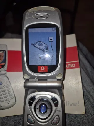 Teléfono Móvil Sharp GK10 Plata