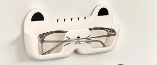 Objeto para poner gafas