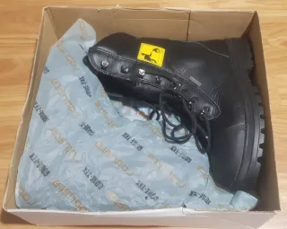 Botas de trabajo Robusta punta reforzada