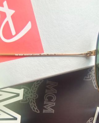 Gafas de sol Ray-Ban doradas