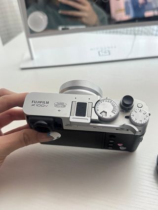Fujifilm X100V Cámara Digital Plata