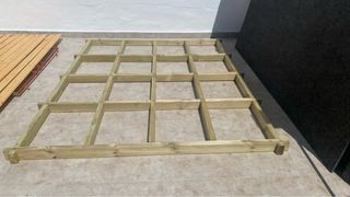 Caseta de madera para baño.  O el uso que desees.