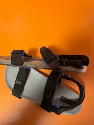 Sandalias Zara Man Negras y Azules