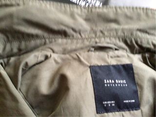 Gabardina Zara Verde Oliva