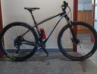 VENDO Bicicleta Mérida Big nine XL CARBONO