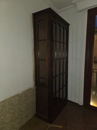 Vitrina madera y cristal 70 años madera calidad