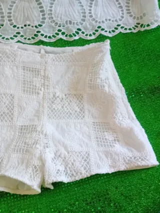 Conjunto blanco top y pantalón corto talla 36