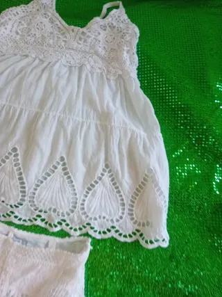 Conjunto blanco top y pantalón corto talla 36
