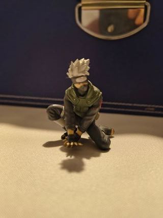 Figuras de distintos anime de los 2000
