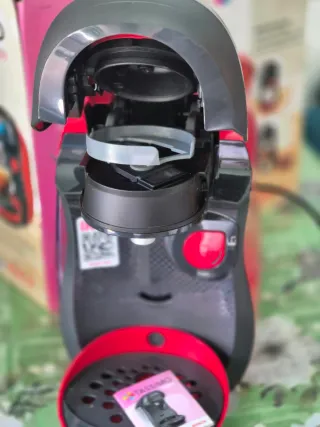 Cafetera Bosch Tassimo Roja