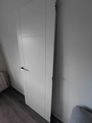 Puerta Blanca 203.5 x 72.5 cm