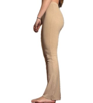 Pantalón beige de Stradivarius
