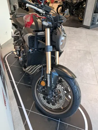 Honda CB 650 R