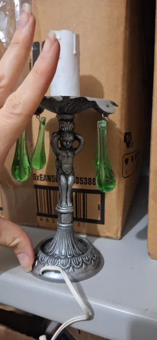 Lampada artigianale putto vetro verde
