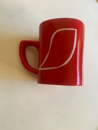 Taza Nescafé café/leche porcelana. Nueva