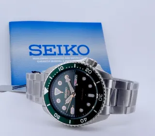 Seiko 5 Automatico Verde Nuovo