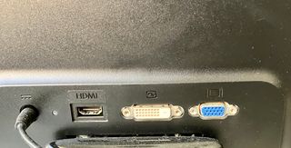 Monitor HP Negro 24 pulgadas.