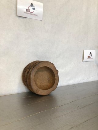 Posacenere in legno rustico vintage