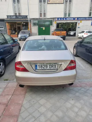 Mercedes-Benz Clase CLS 2005