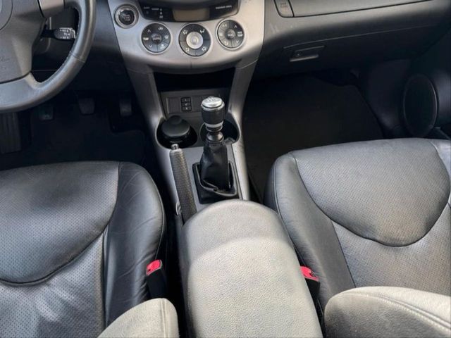 TOYOTA Rav4 2.2 D4D 177cv Premium