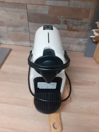 Cafetera Nespresso Krups Blanca