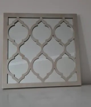 Espejo decorativo cuadrado