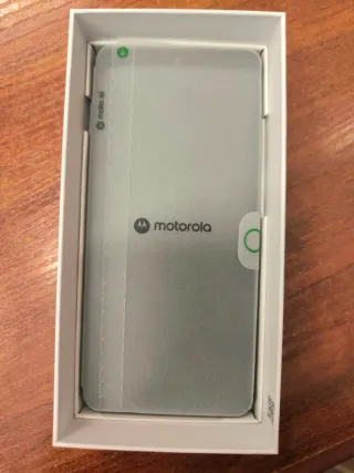 Móvil Motorola Edge 70 512GB, 12GB Gadget Gray.