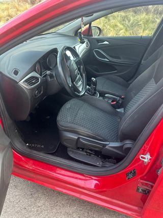 Opel Astra 2016