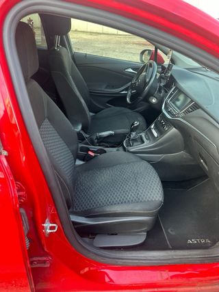 Opel Astra 2016