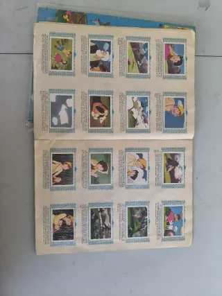 Álbum Heidi 1975 Cromos completos los dos.