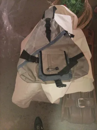 Mochila bandolera nueva sin estrenar