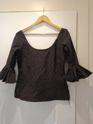 Camisa flamenca negra manga acampanada
